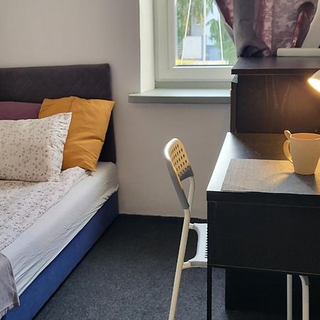 Charmed Homestay - Zaczarowany Варшава Экстерьер фото