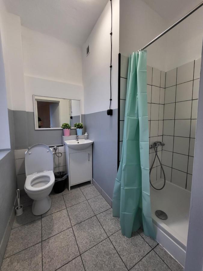Charmed Homestay - Zaczarowany Варшава Экстерьер фото