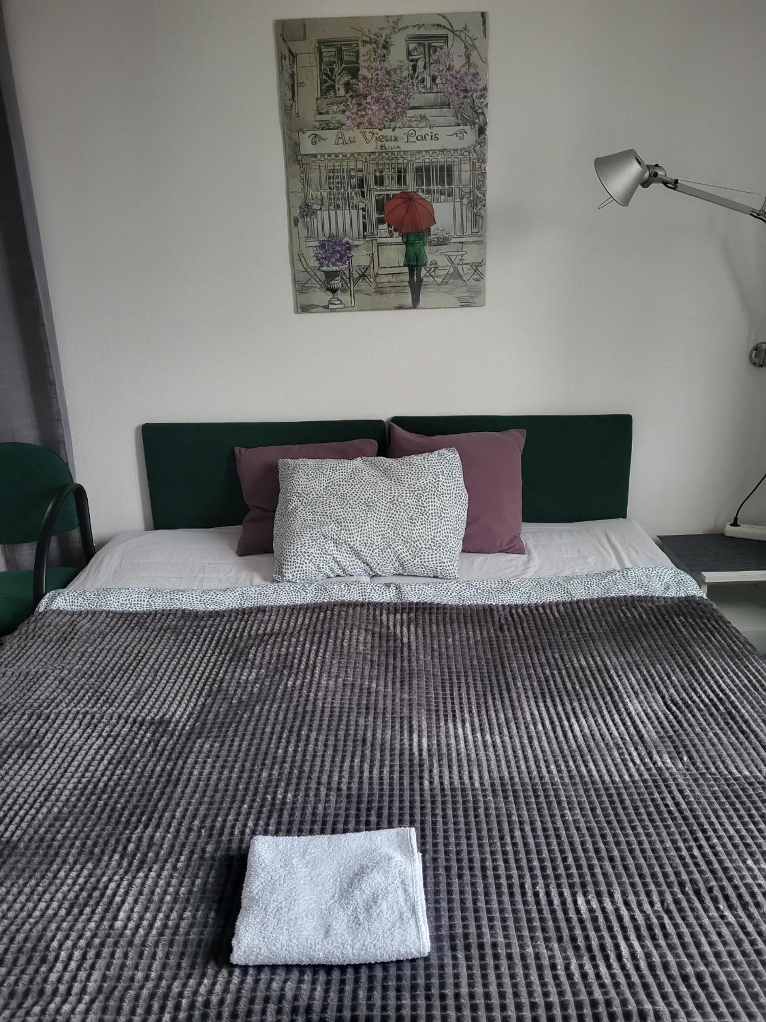 Charmed Homestay - Zaczarowany Варшава Экстерьер фото